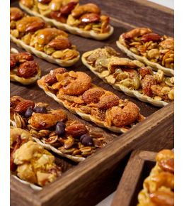 Bánh Thuyền Mix Hạt Snuts